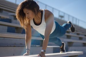 Challenge Workout Yang Bagus Di Rumah Viral Sosial Media