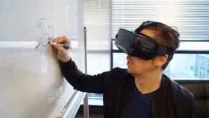 Challenge Bisnis Virtual Reality Di Sosial Media Viral