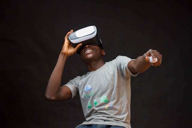 Challenge Penggunaan VR Dalam Industri Games Viral